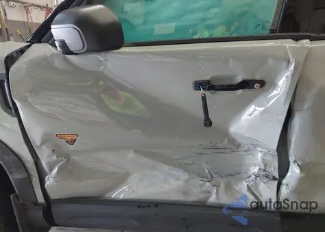 2024 Ford Bronco Sport Badlands z USA, uszkodzony, nr VIN 3FMCR9D93RRE94606